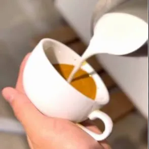 Corazón básico de latte art